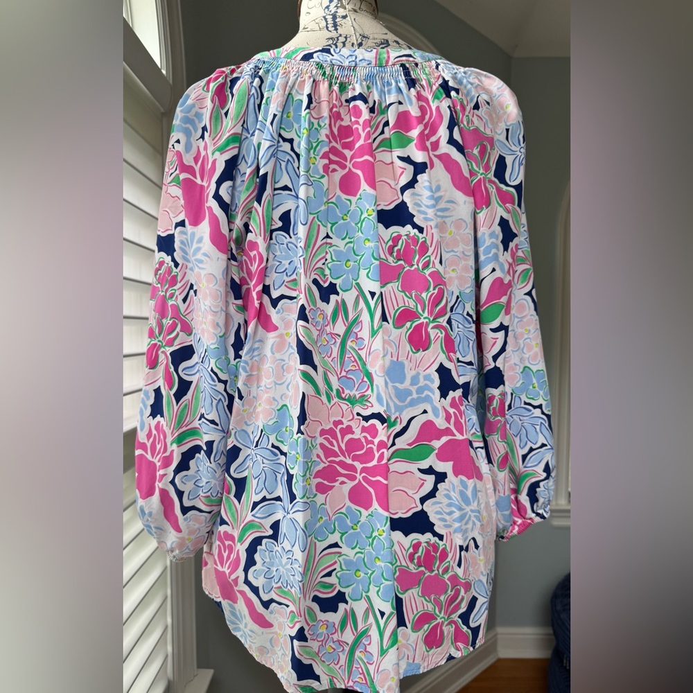 Bundle of 3 EUC Crown & Ivy Floral Peasant Tops. Size XL - Picture 3 of 13